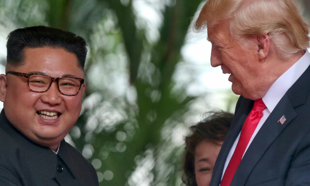 Kim kan le seg fillete etter Trumps mageplask